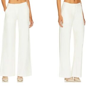Chic White Women's Cropped Pants